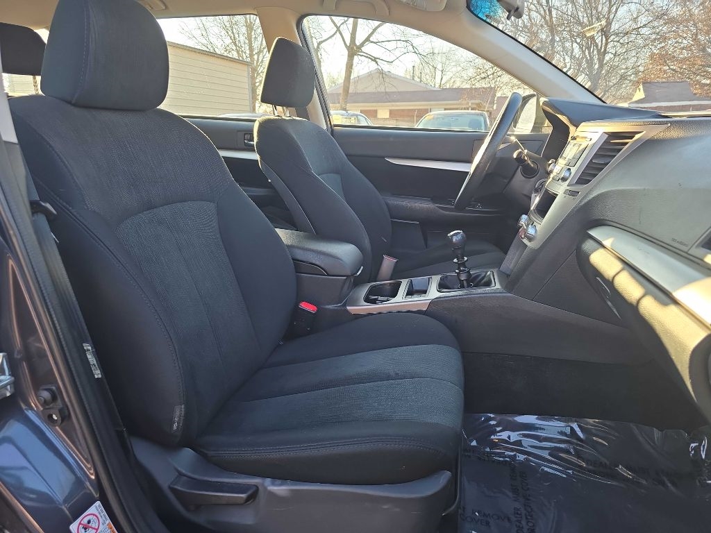 Subaru Outback 2.5i 2013