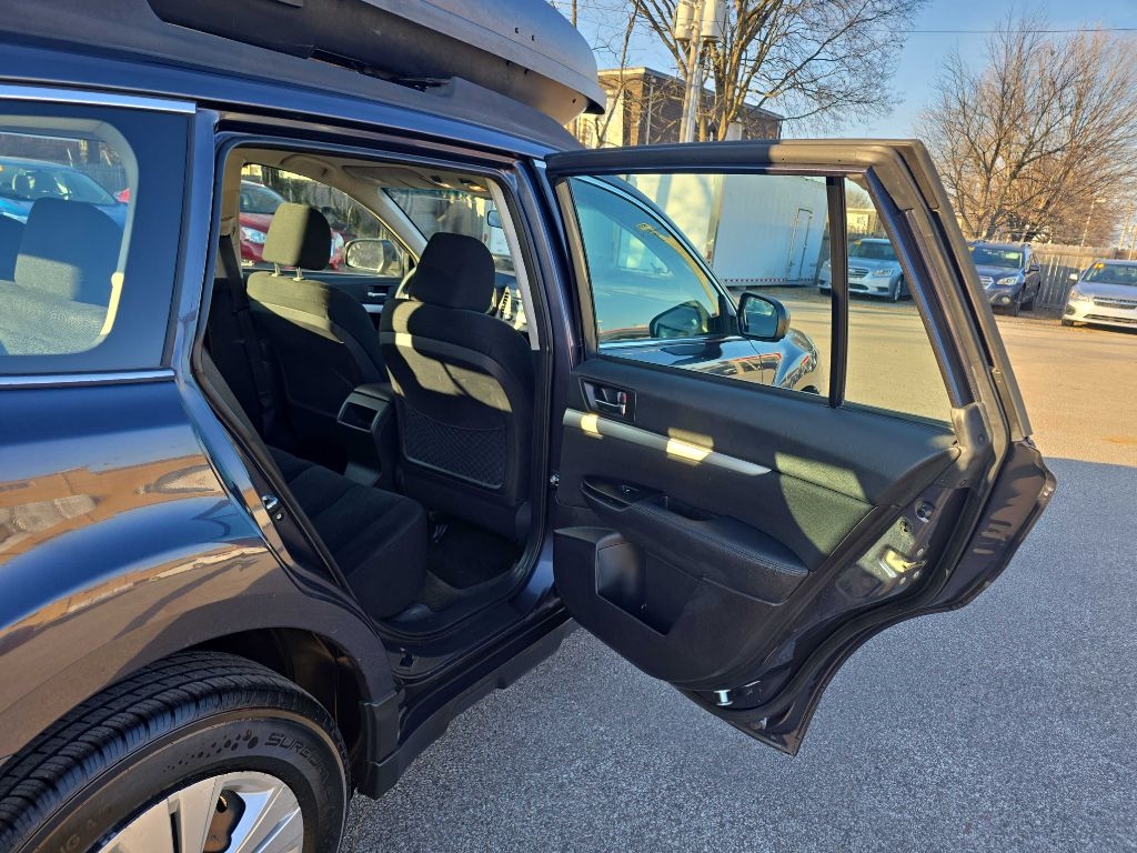 Subaru Outback 2.5i 2013