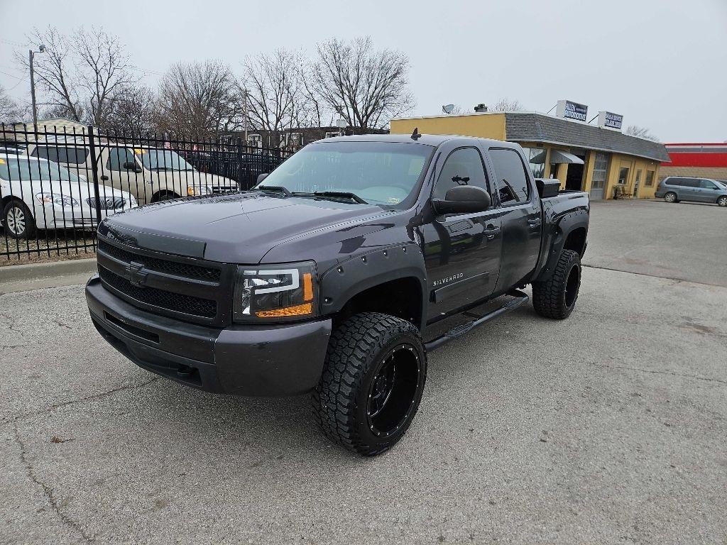 2010 Chevrolet Silverado 1500 LS Crew Cab 4WD