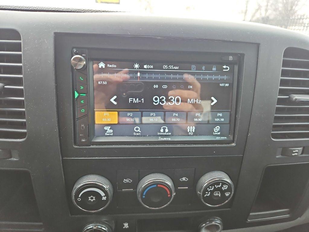 Chevrolet Silverado 1500 LS Crew Cab 4WD 2010