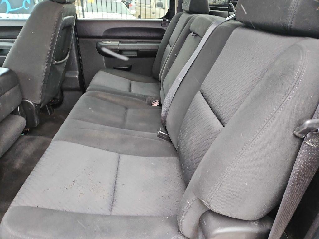 Chevrolet Silverado 1500 LS Crew Cab 4WD 2010