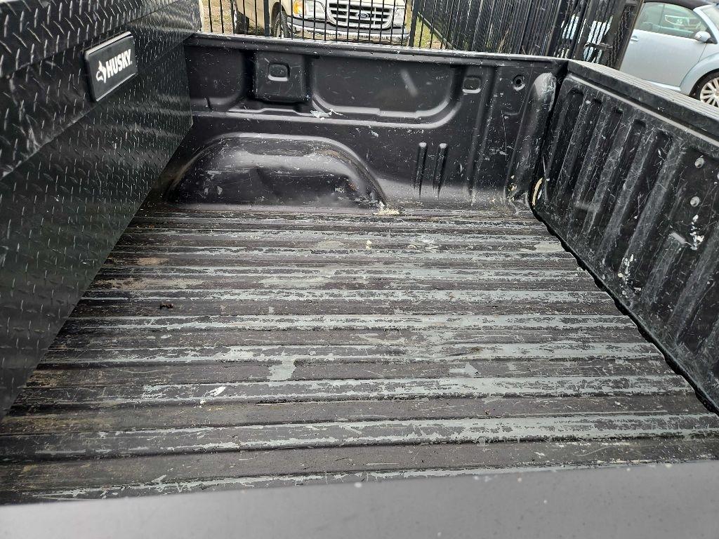 Chevrolet Silverado 1500 LS Crew Cab 4WD 2010