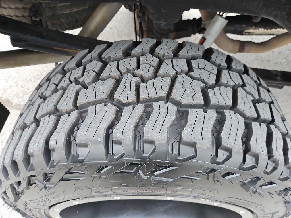 Chevrolet Silverado 1500 LS Crew Cab 4WD 2010