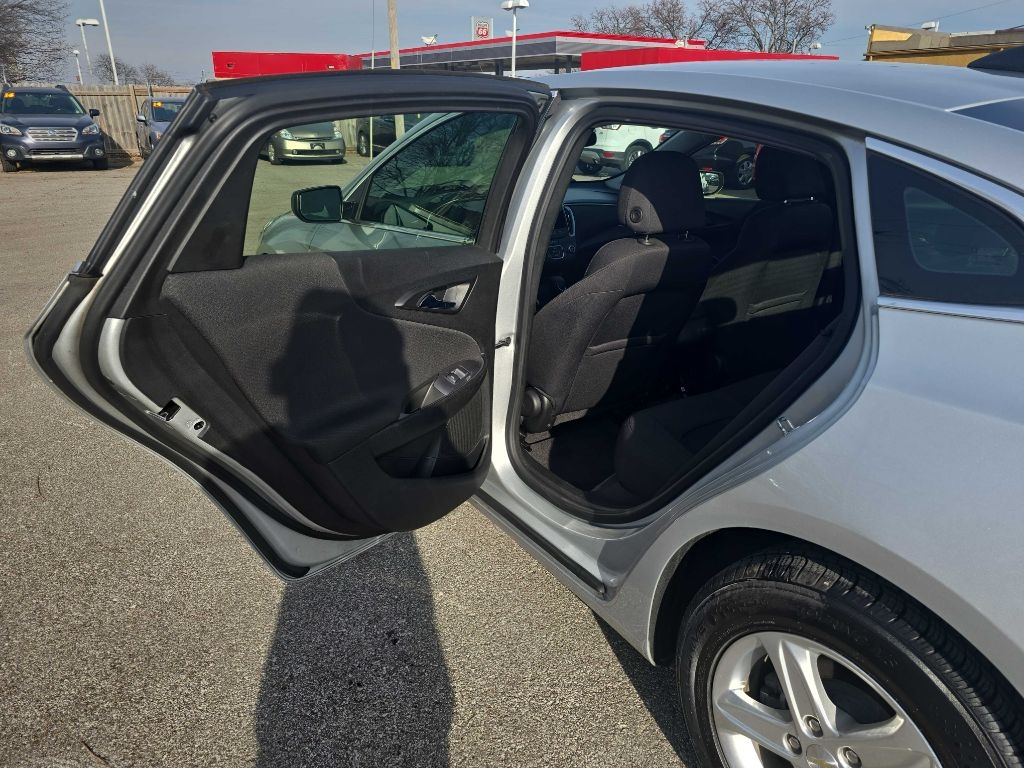 Chevrolet Malibu 1FL 2021