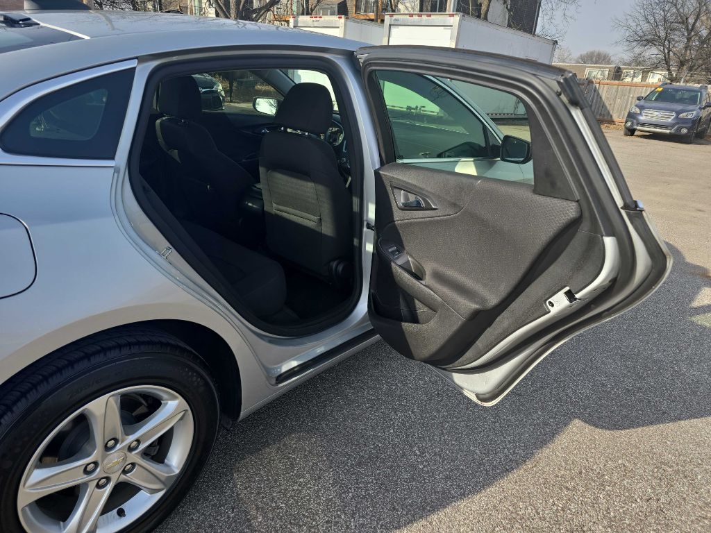 Chevrolet Malibu 1FL 2021