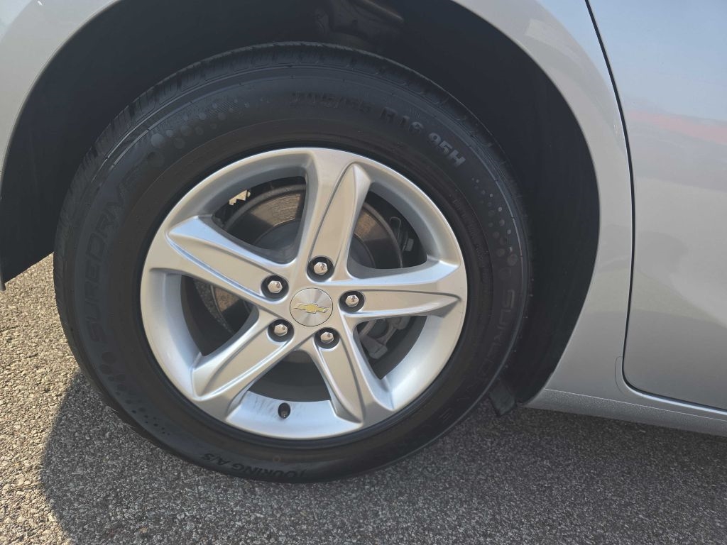 Chevrolet Malibu 1FL 2021