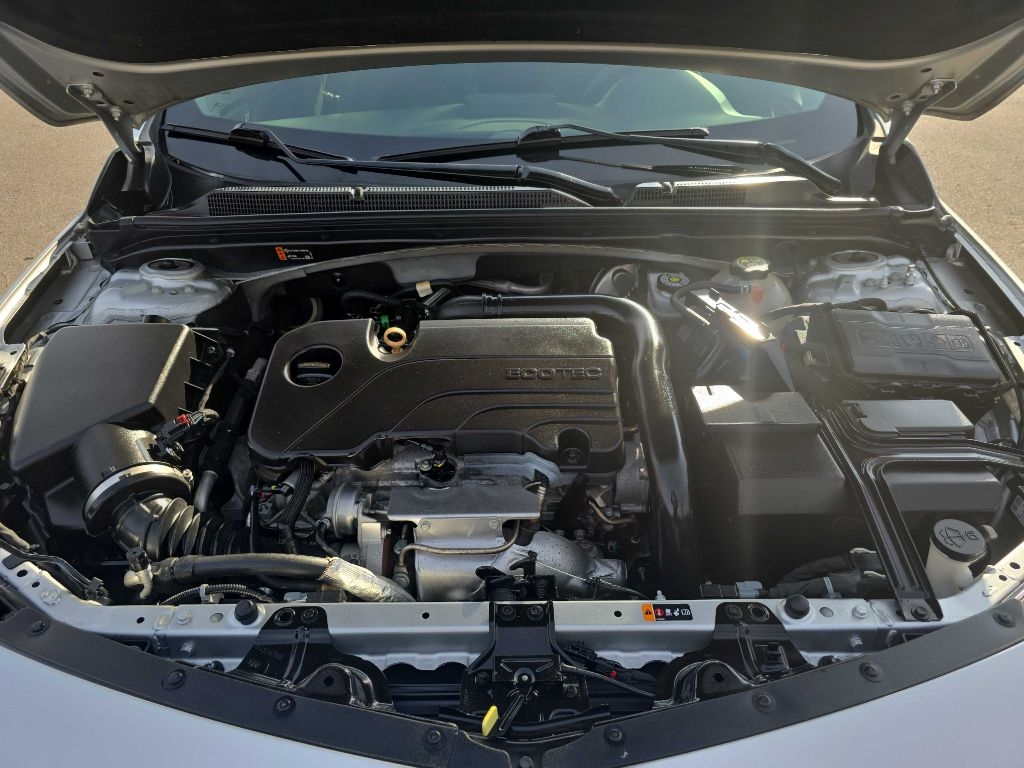 Chevrolet Malibu 1FL 2021