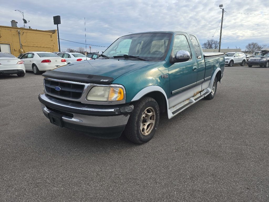 1997 Ford F-150 SuperCab Short Bed 2WD