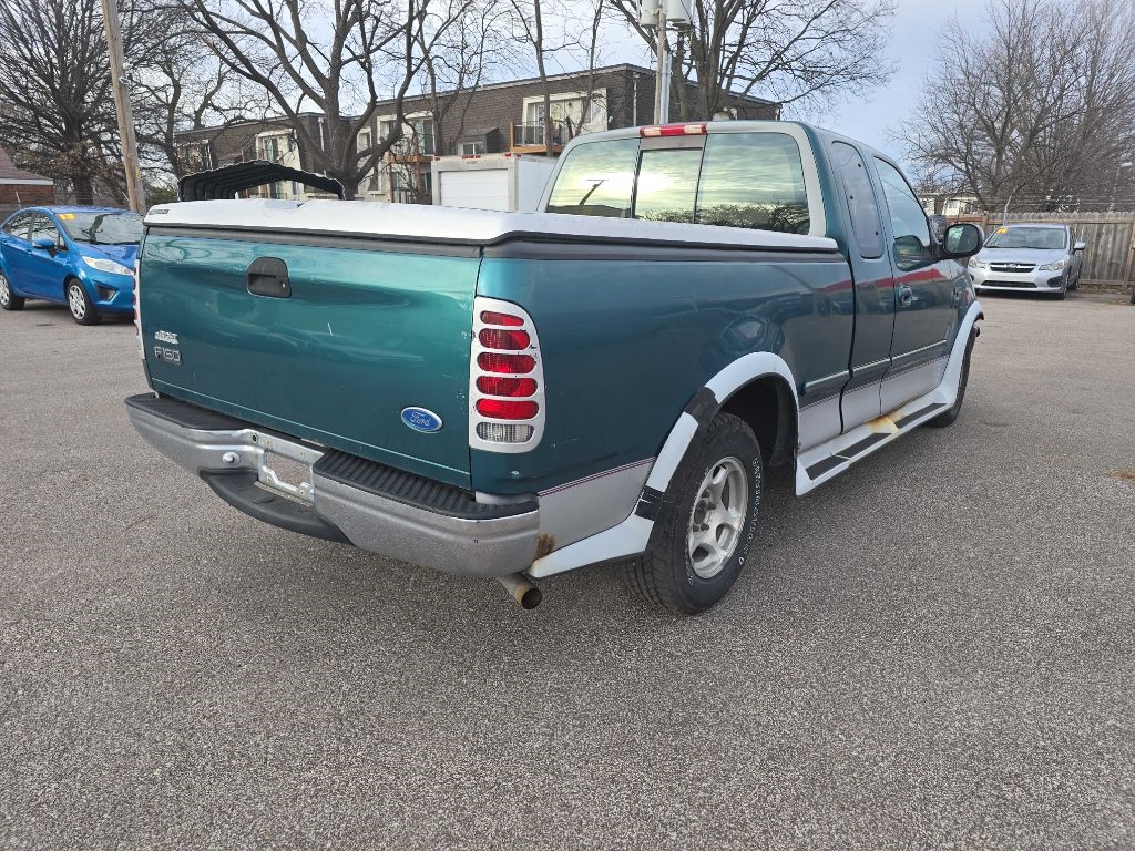 Ford F-150 SuperCab Short Bed 2WD 1997