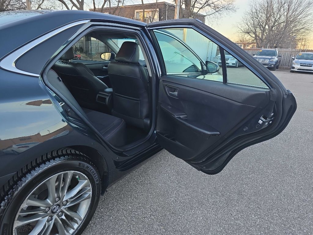 Toyota Camry LE 2017