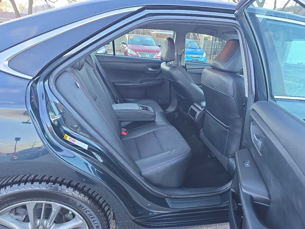 Toyota Camry LE 2017