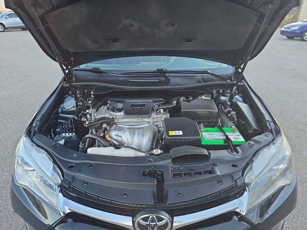 Toyota Camry LE 2017