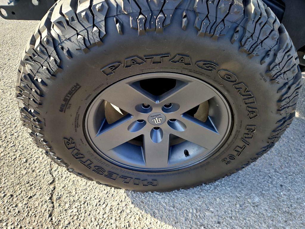 Jeep Wrangler Unlimited Sport 4WD 2015