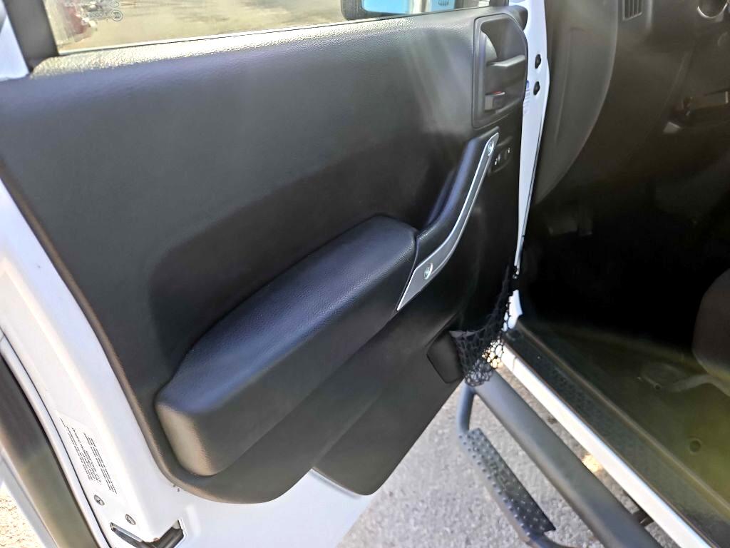 Jeep Wrangler Unlimited Sport 4WD 2015