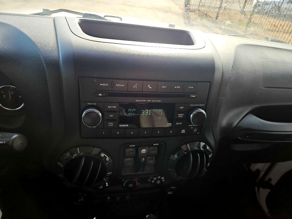 Jeep Wrangler Unlimited Sport 4WD 2015