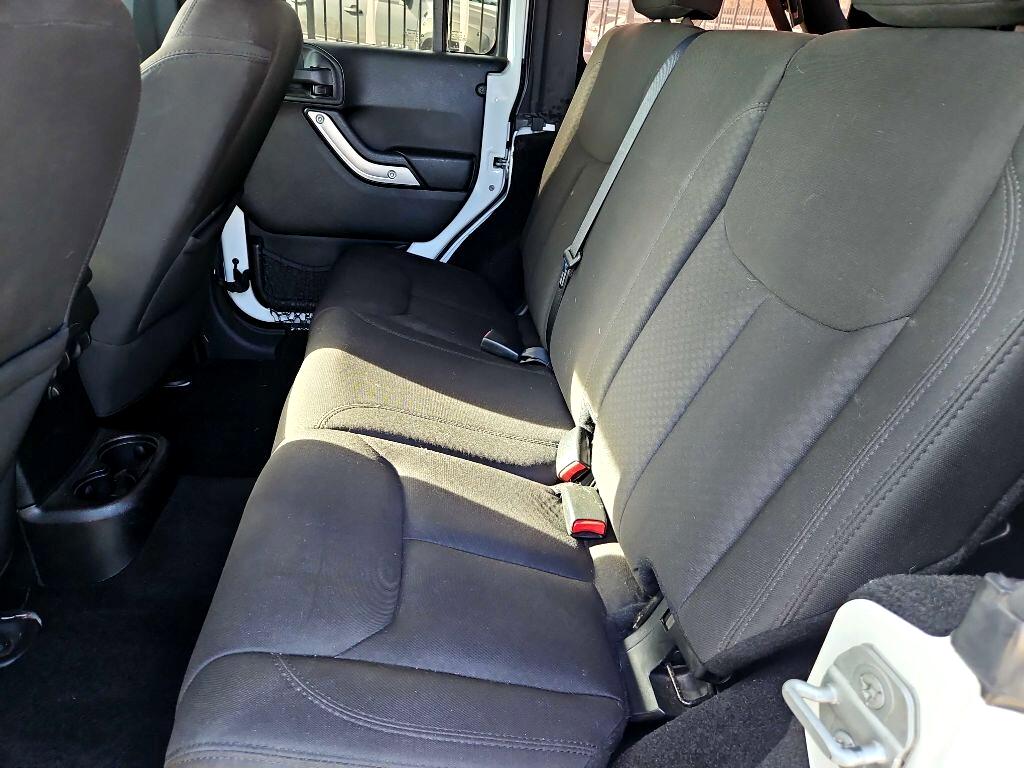 Jeep Wrangler Unlimited Sport 4WD 2015