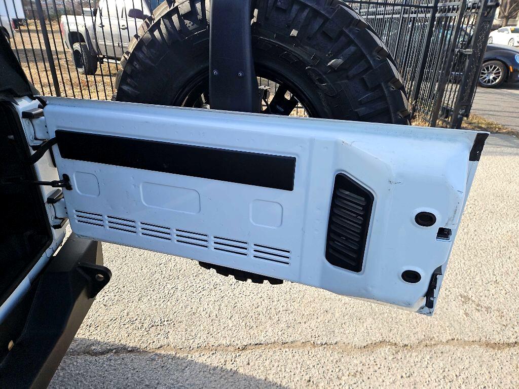 Jeep Wrangler Unlimited Sport 4WD 2015