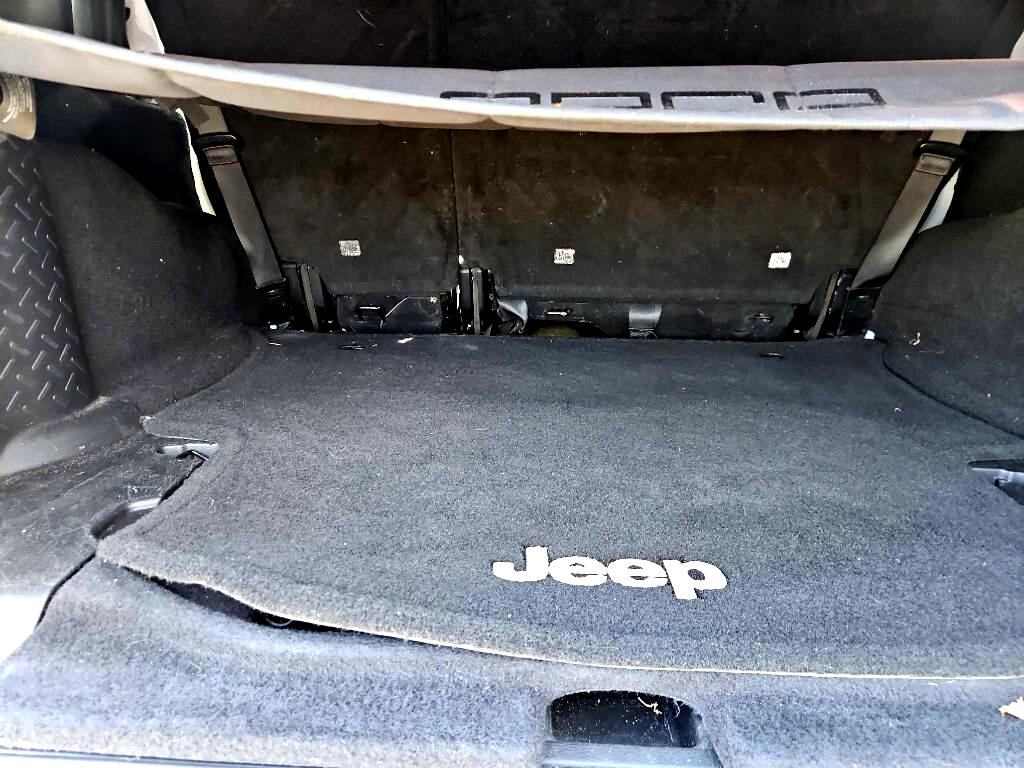 Jeep Wrangler Unlimited Sport 4WD 2015