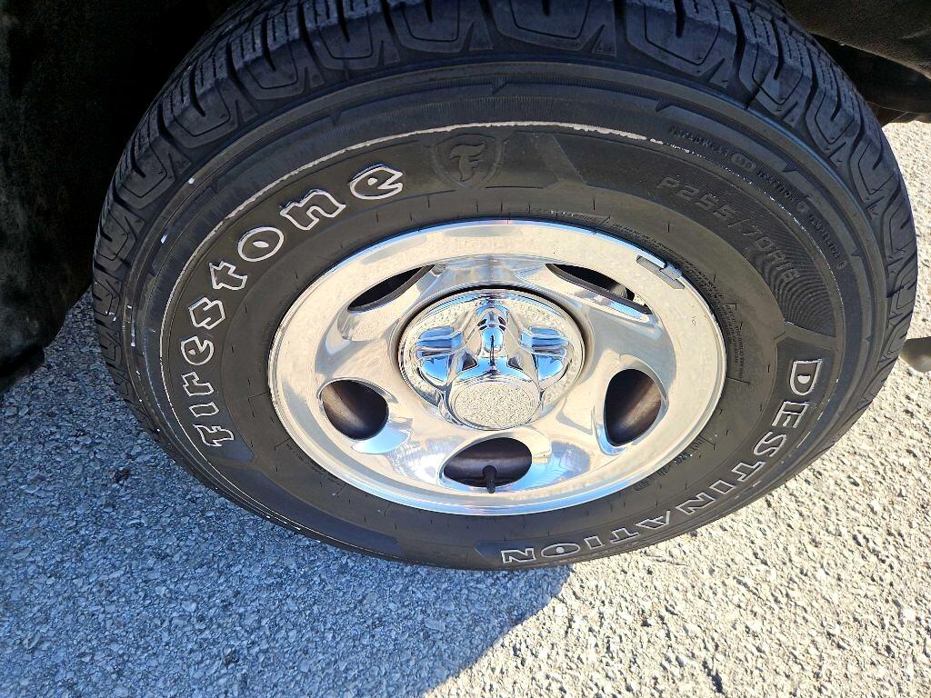 Ford F-150 WS Reg. Cab Short Bed 2WD 1999