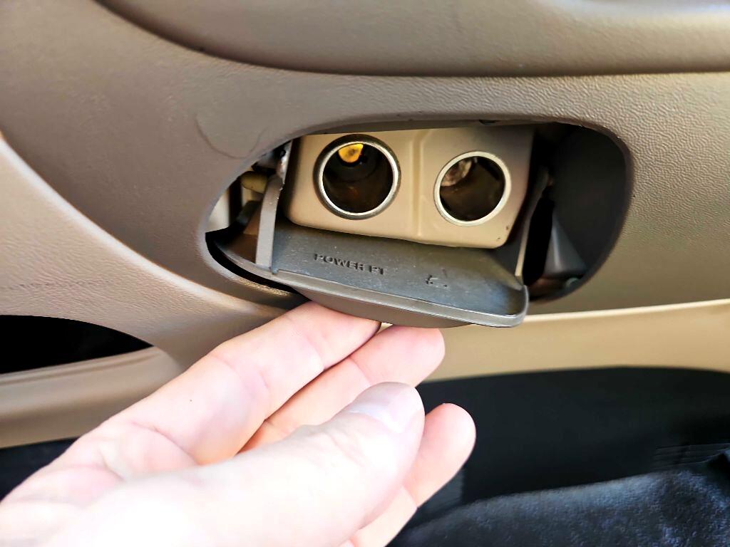 Ford F-150 WS Reg. Cab Short Bed 2WD 1999