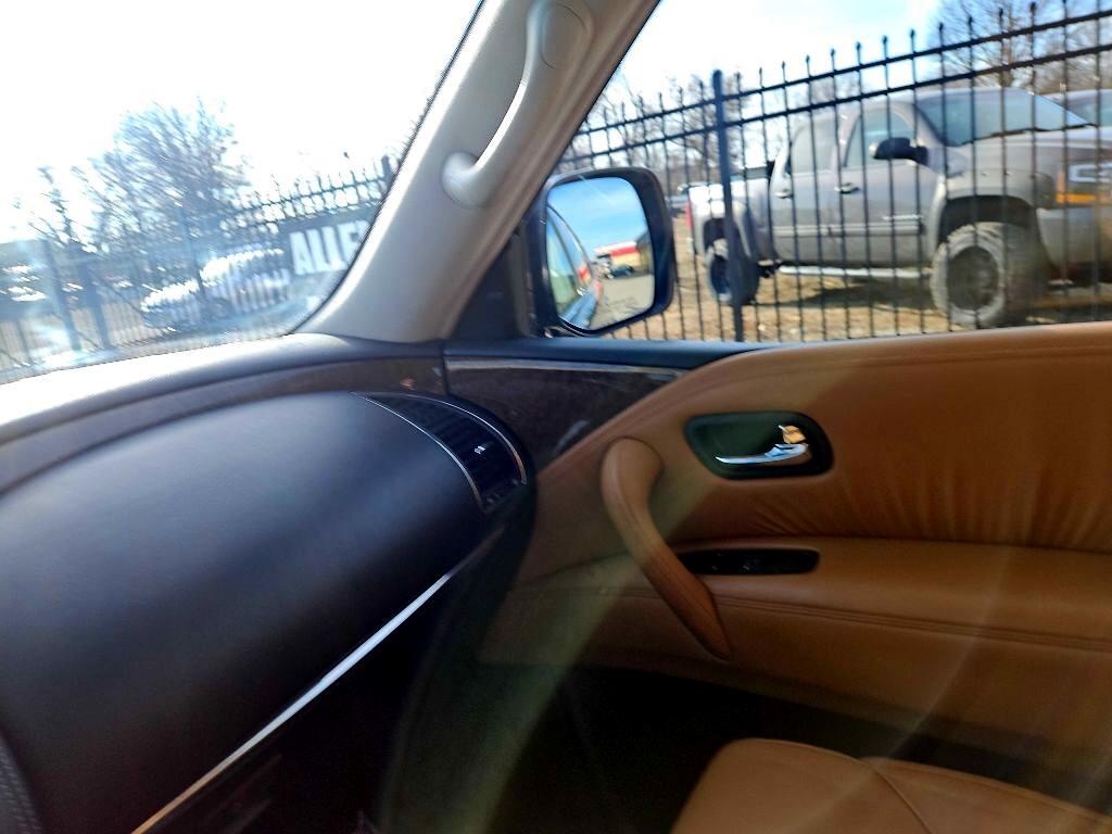 Infiniti QX80 Limited 4WD 2016