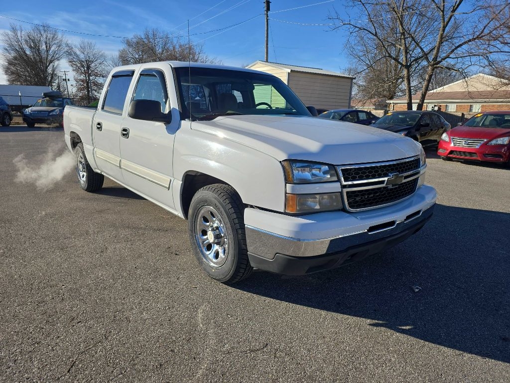 2006 Chevrolet Silverado 1500 LS2 Crew Cab 2WD