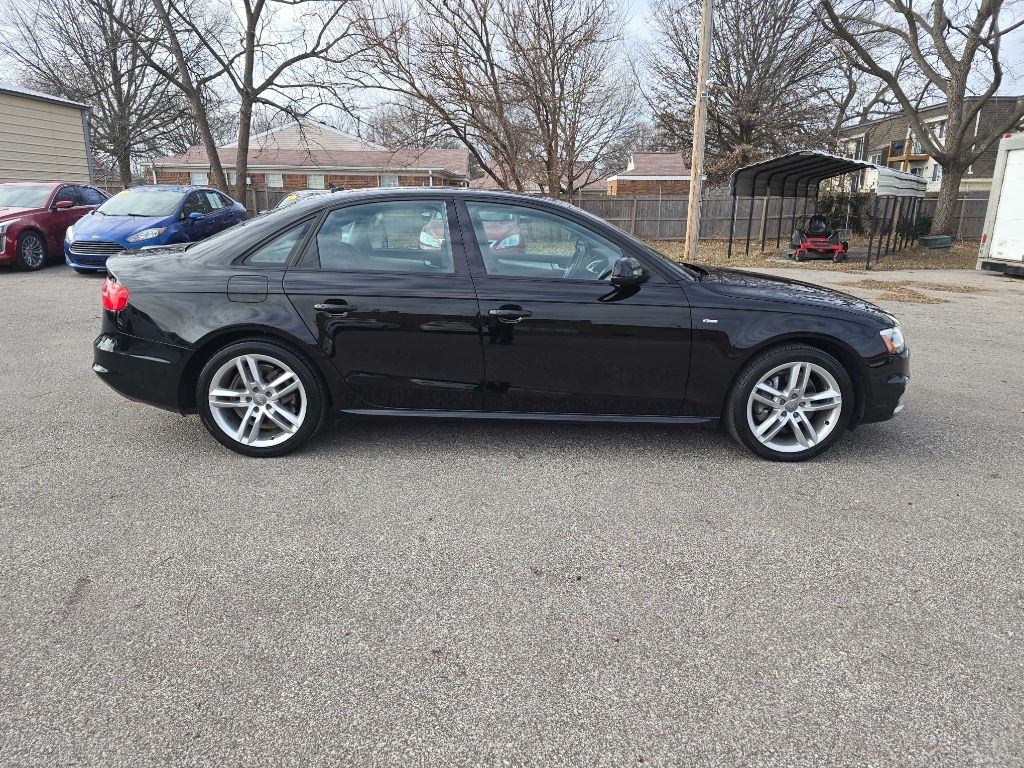 Audi A4 2.0T Premium quattro Sedan AWD 8A 2016