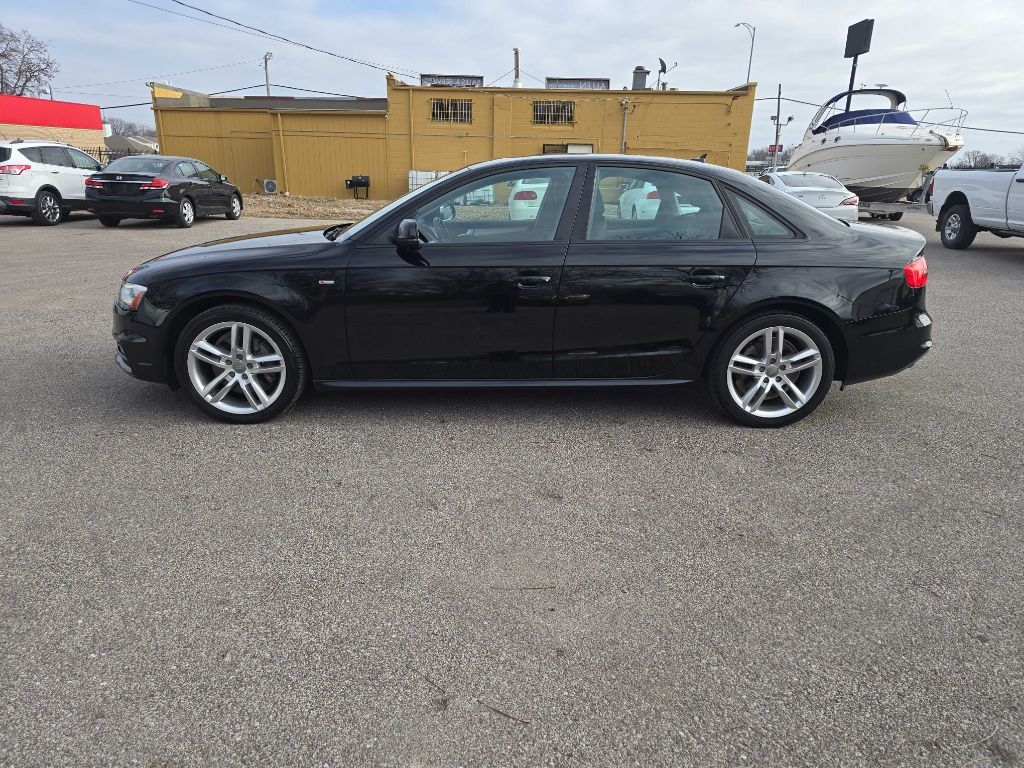 Audi A4 2.0T Premium quattro Sedan AWD 8A 2016