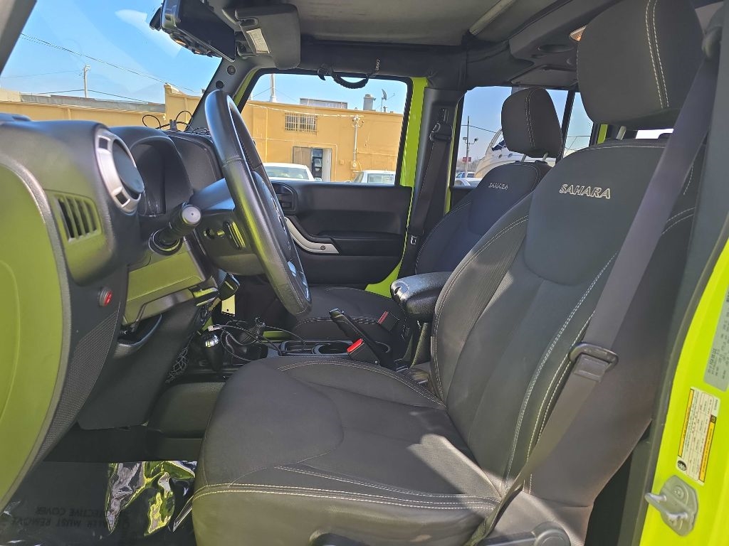 Jeep Wrangler Unlimited Sahara 4WD 2016