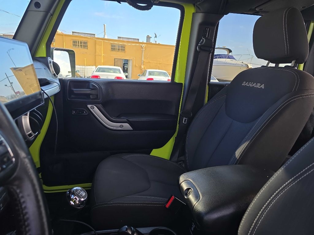 Jeep Wrangler Unlimited Sahara 4WD 2016