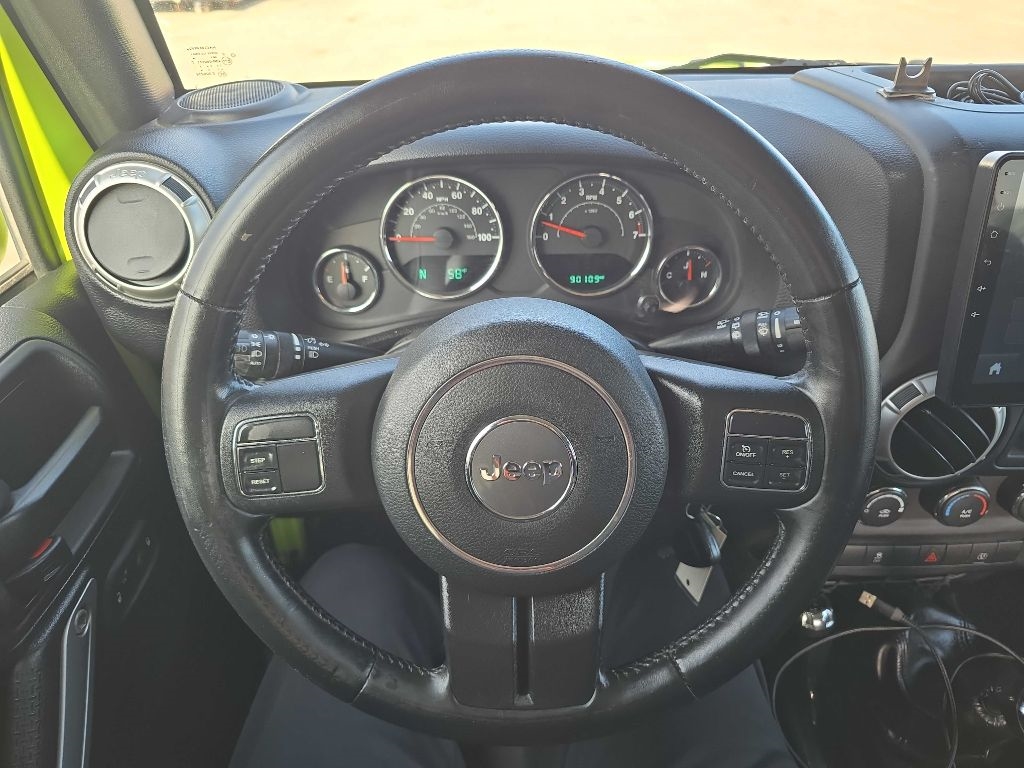 Jeep Wrangler Unlimited Sahara 4WD 2016