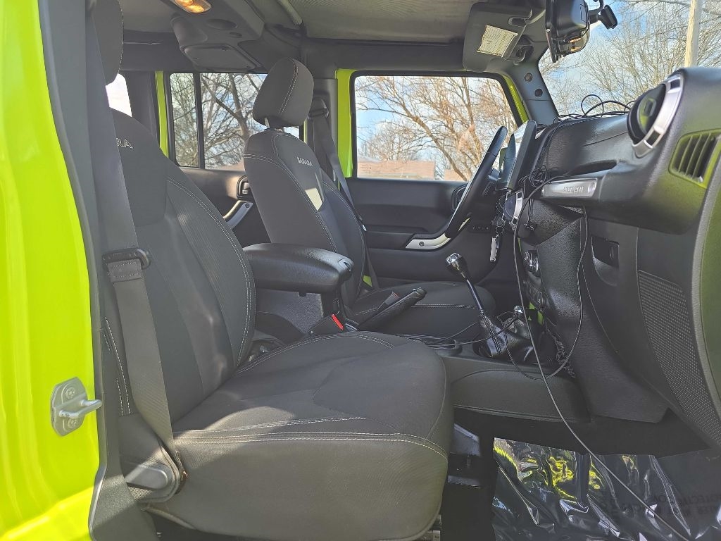 Jeep Wrangler Unlimited Sahara 4WD 2016