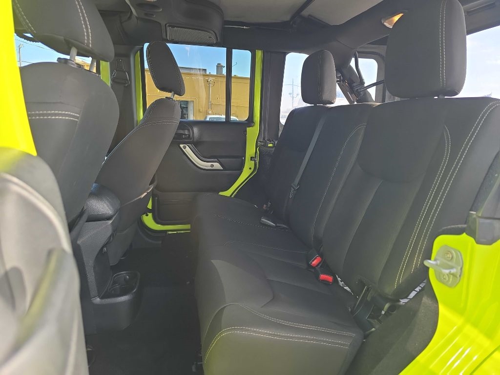 Jeep Wrangler Unlimited Sahara 4WD 2016