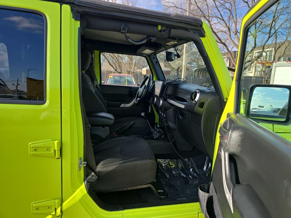 Jeep Wrangler Unlimited Sahara 4WD 2016