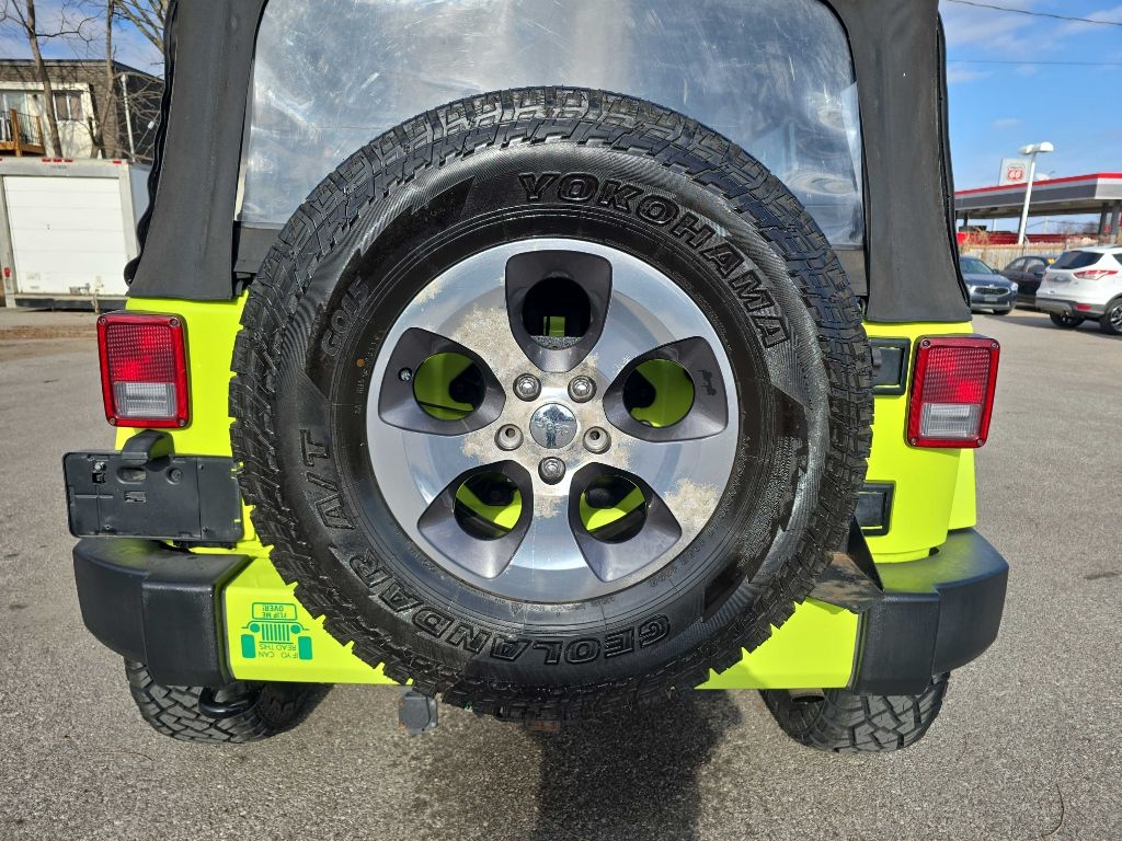 Jeep Wrangler Unlimited Sahara 4WD 2016