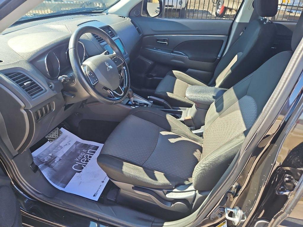 Mitsubishi Outlander Sport 2.0 ES 4WD CVT 2019