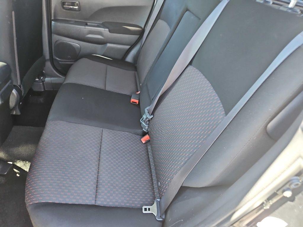 Mitsubishi Outlander Sport 2.0 ES 4WD CVT 2019