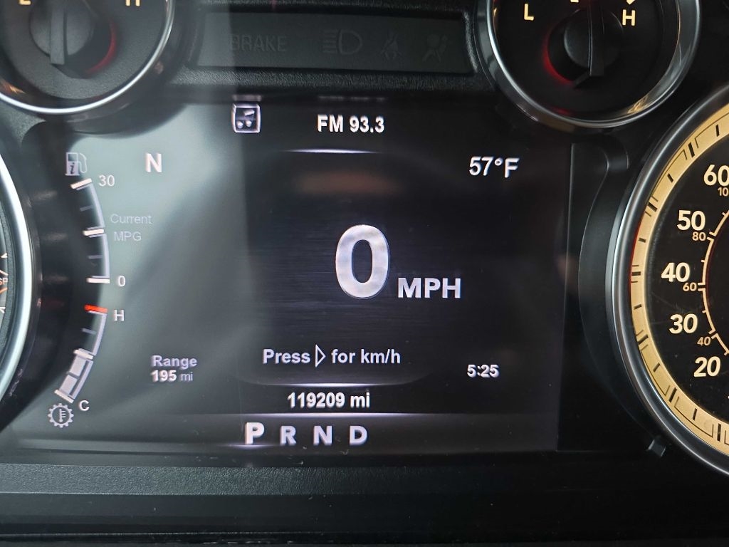 RAM 1500 SLT Crew Cab LWB 4WD 2017