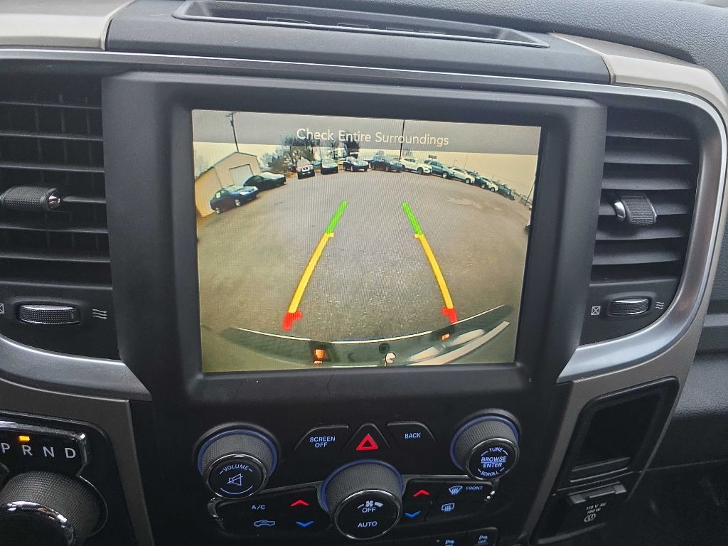 RAM 1500 SLT Crew Cab LWB 4WD 2017