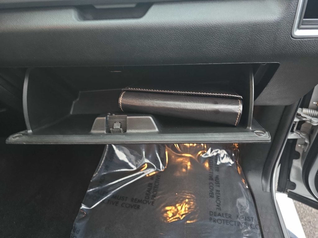 RAM 1500 SLT Crew Cab LWB 4WD 2017