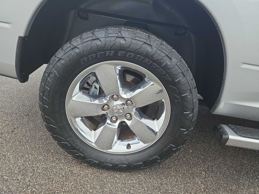 RAM 1500 SLT Crew Cab LWB 4WD 2017