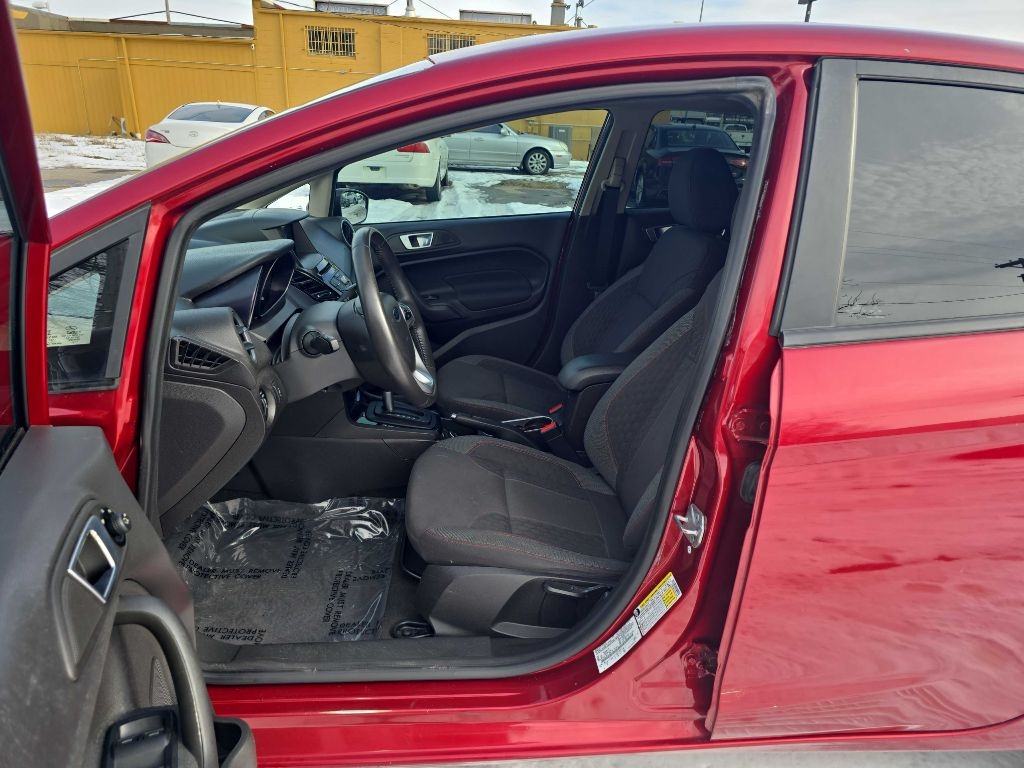 Ford Fiesta SE Hatchback 2014