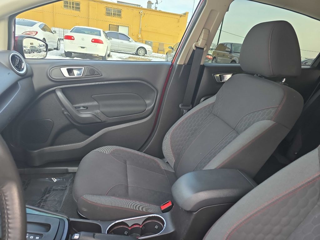 Ford Fiesta SE Hatchback 2014