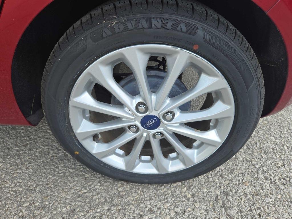 Ford Fiesta SE Hatchback 2014
