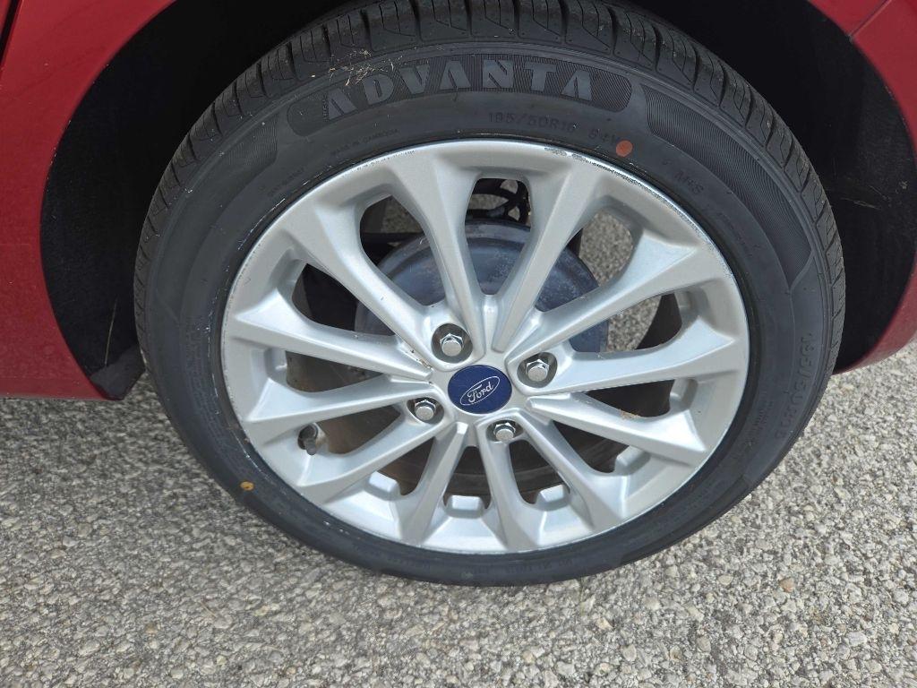 Ford Fiesta SE Hatchback 2014