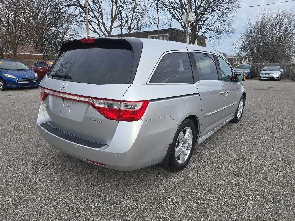 Honda Odyssey Touring 2013