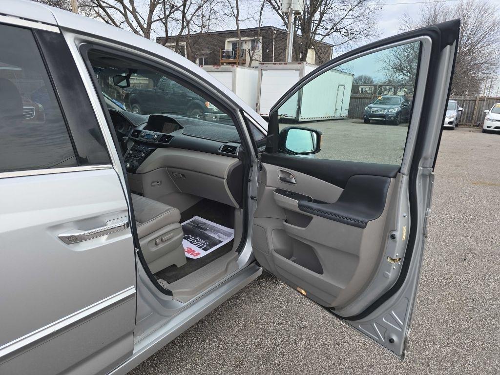 Honda Odyssey Touring 2013