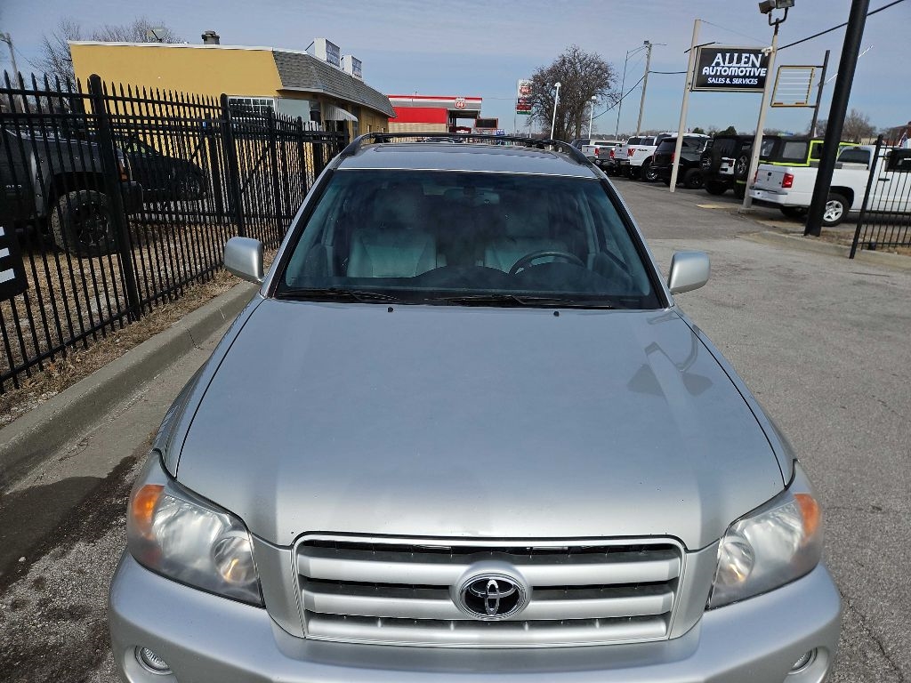 Toyota Highlander V6 2WD with 3rd-Row Seat 2006