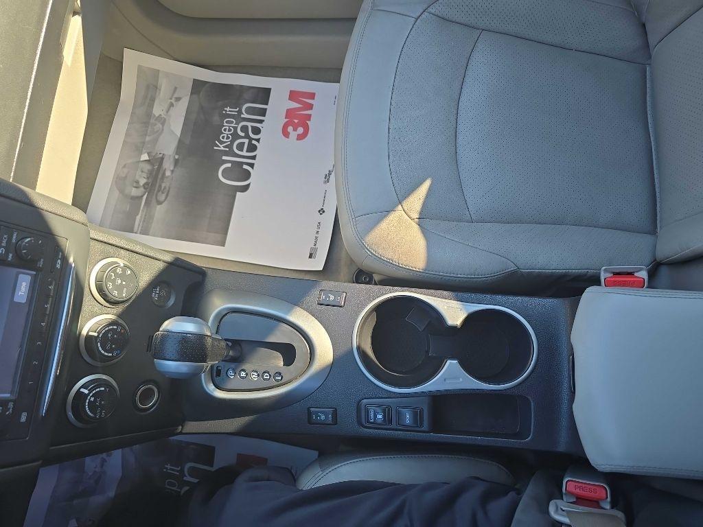 Nissan Rogue S 2WD 2012