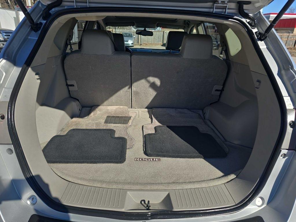 Nissan Rogue S 2WD 2012